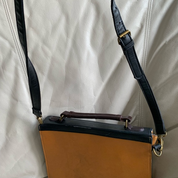 Made in Japan - Lowrys Farm handbag - Picture 3 of 6